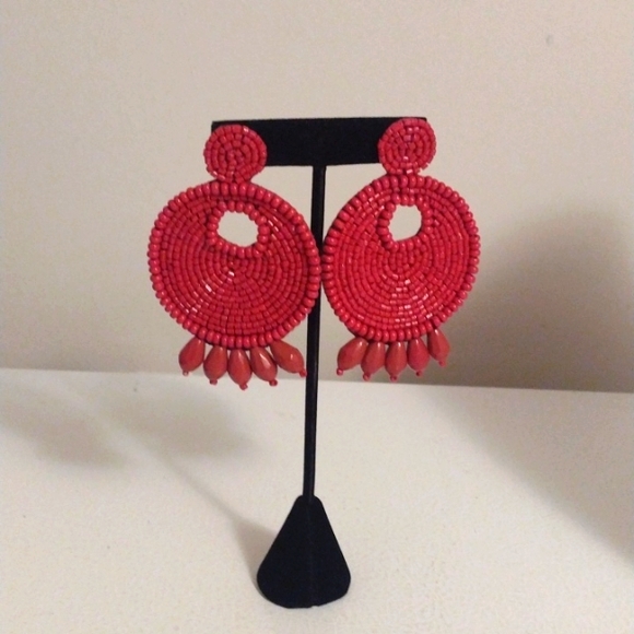 Vintage red seed bead gypsy post pierced earrings - Picture 1 of 6